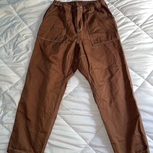 brown pants